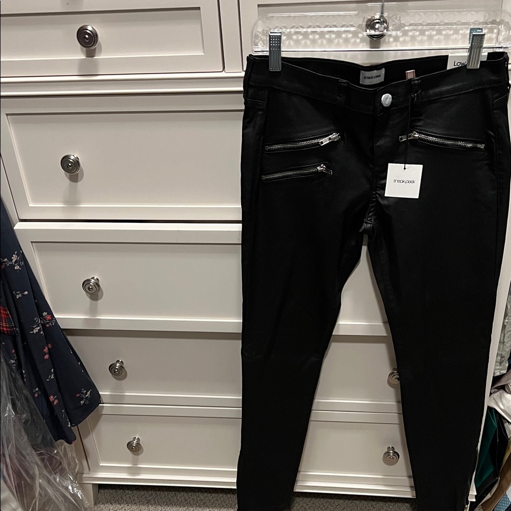 Sneak Peek Black Jeans with Zipper Accents